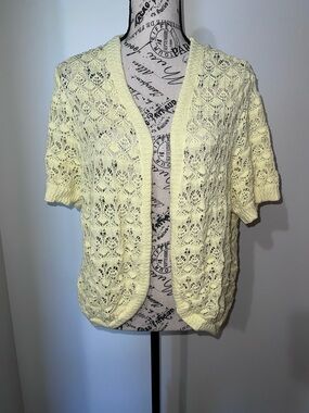 Alfred Dunner Pale Yellow Lace Pointelle Knit Cardigan Open Front Size Large